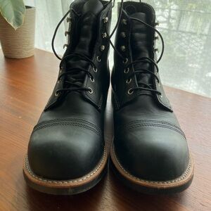 Size 10.5 D width Red Wing Iron Ranger in excellent condition